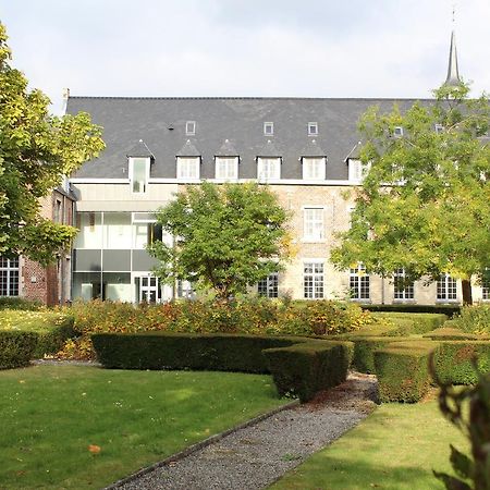 Irish College Leuven Hotel ภายนอก รูปภาพ