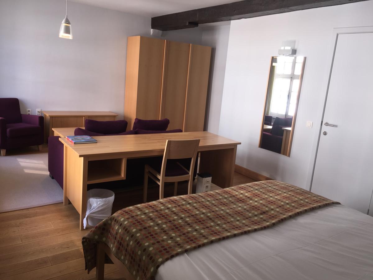Irish College Leuven Hotel ภายนอก รูปภาพ